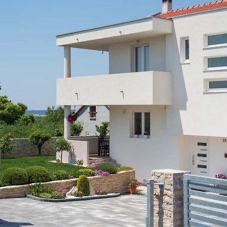 Spacious And Fully Equipped Apartment Near Zadar Smokovic Buitenkant foto